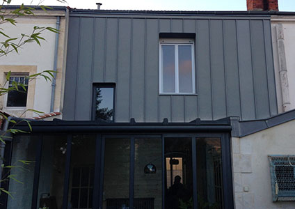 Fenêtre de toit solaire 